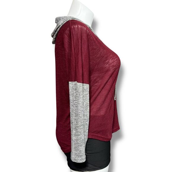 Rue21 Womens Hooded Sweater Pullover Colorblock Long Sleeve Red Gray Large - Picture 2 of 7